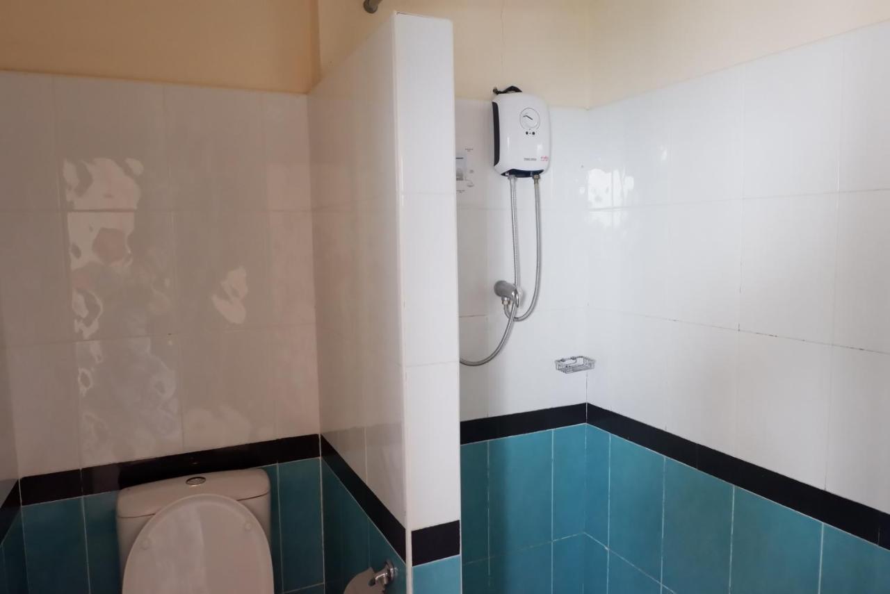 Auychai Grand Hotel Lang Suan المظهر الخارجي الصورة
