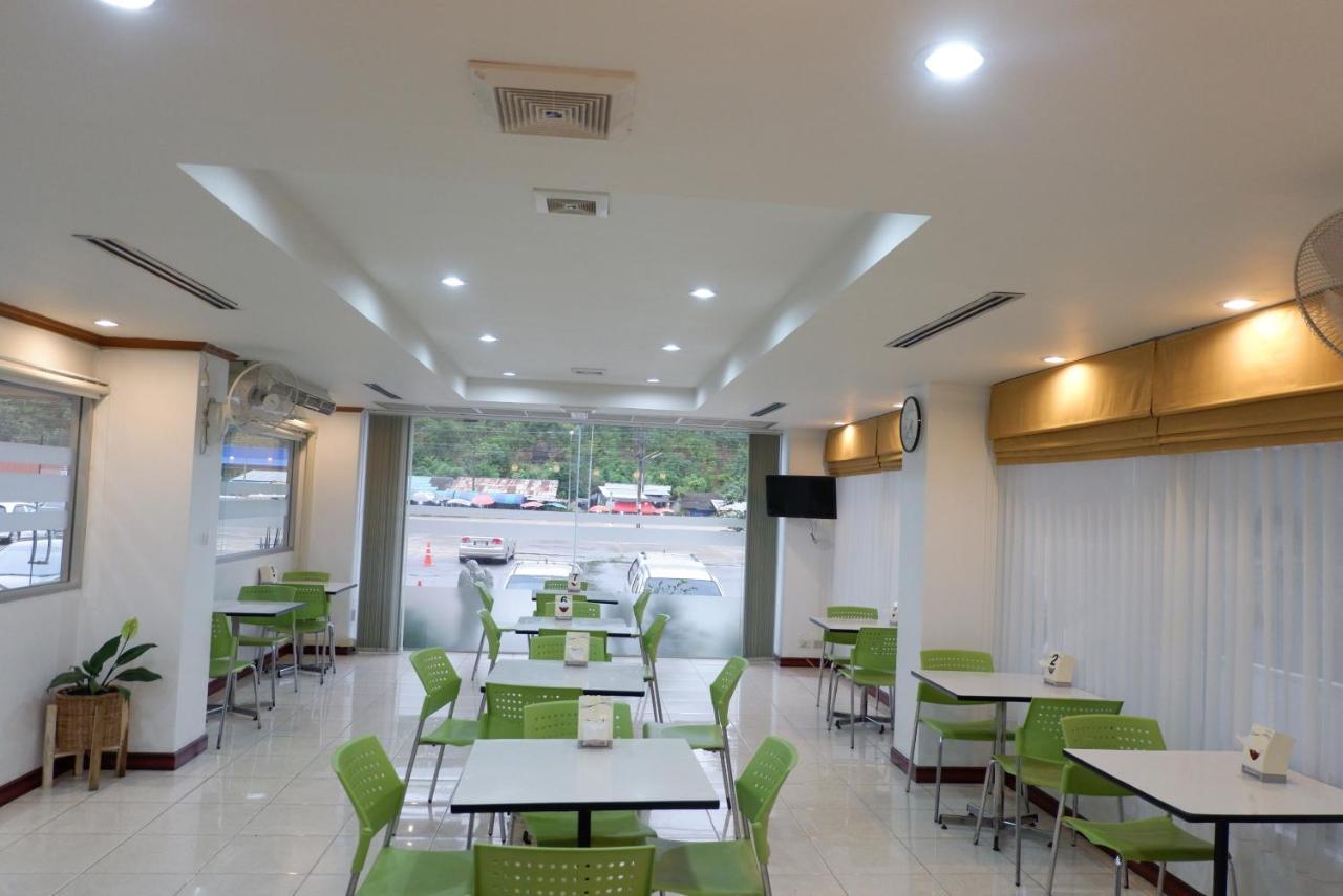 Auychai Grand Hotel Lang Suan المظهر الخارجي الصورة